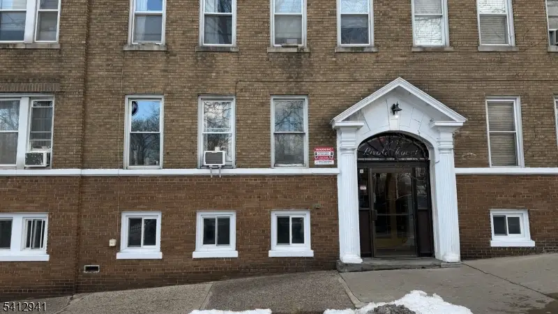 325 79th St, North Bergen, NJ 07047 - #1