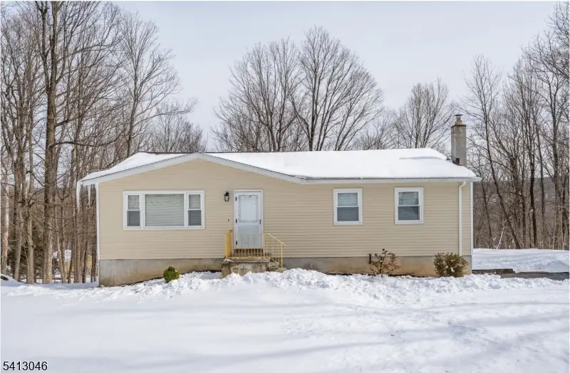 554 Grandview Dr, Highland Lakes, NJ 07422 - #3