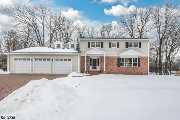 5 Pin Oak Rd, West Caldwell Twp., NJ 07006