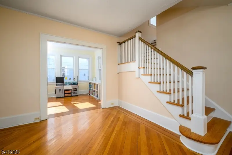 29 S Mountain Rd, Millburn, NJ 07041 - #2