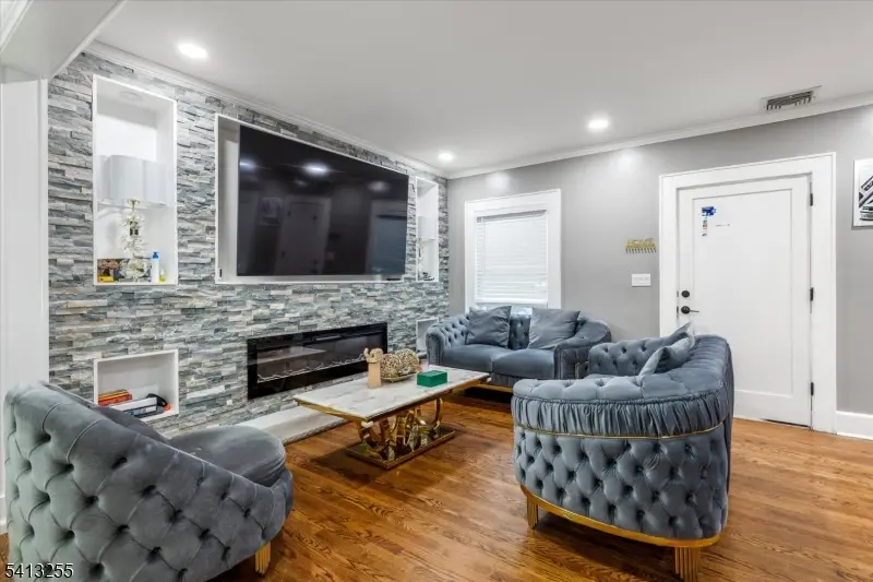 9 Wayne Pl, Nutley, NJ 07110 - #2