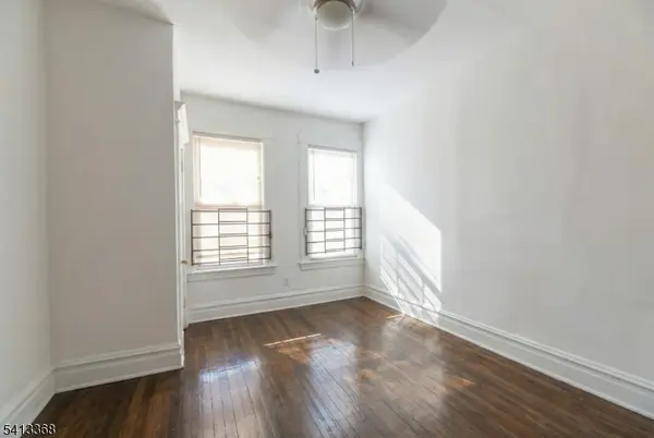 208 N 19th St, East Orange City, NJ 07017