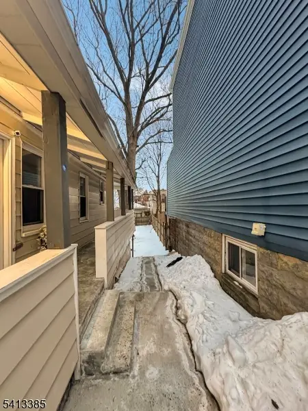 82 Palm St, Newark, NJ 07106 - #2