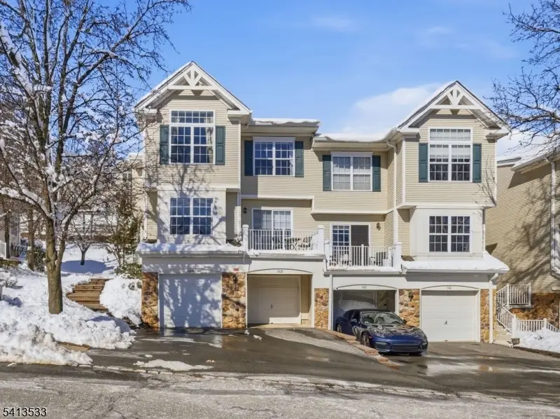 1108 Shadowlawn Dr, Dunellen, NJ 08812 - #2