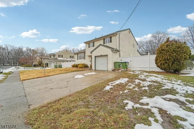 32 Waverly Dr, Edison, NJ 08817 - #2