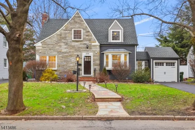 224 Swarthmore Rd, Linden, NJ 07036 - #1