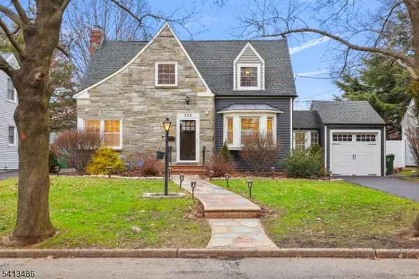 224 Swarthmore Rd, Linden City, NJ 07036