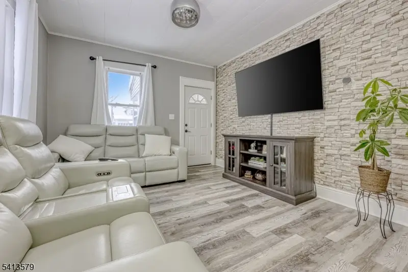 70 Valentine Rd, Bloomfield, NJ 07003 - #3