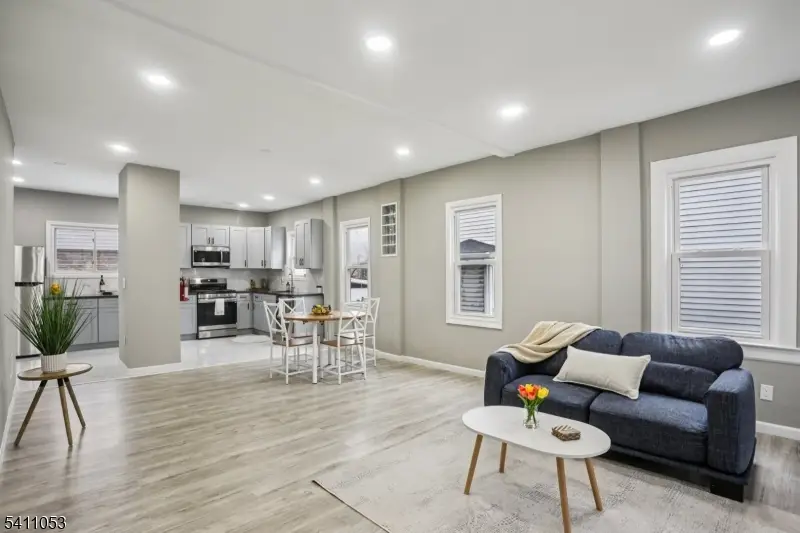 27 Stone St, North Plainfield, NJ 07060 - #2