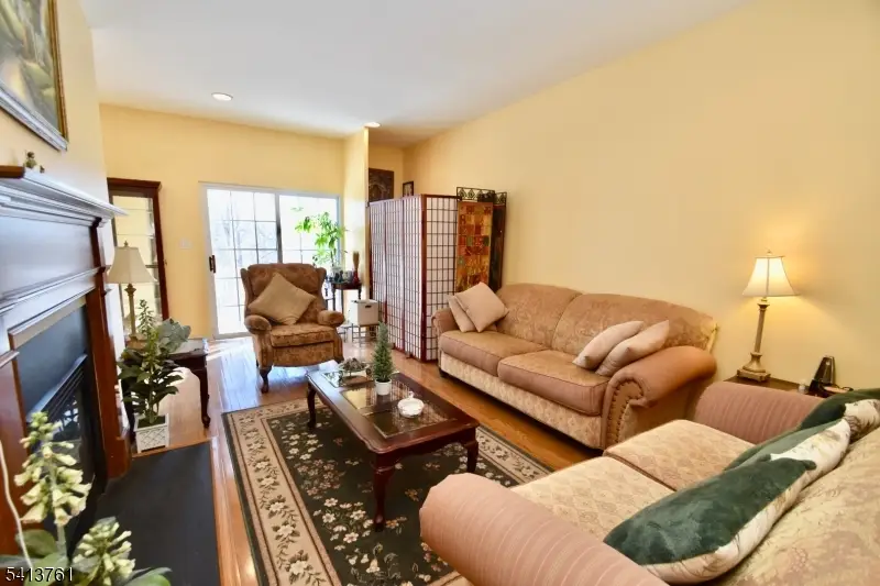 263 Ridge Dr, Pompton Lakes, NJ 07442 - #3