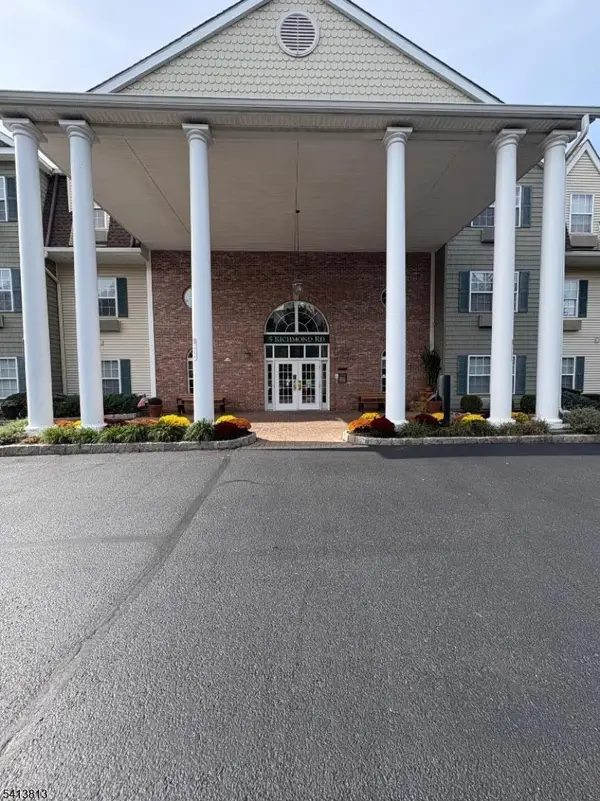 5415 Richmond Rd #415, West Milford Twp., NJ 07480