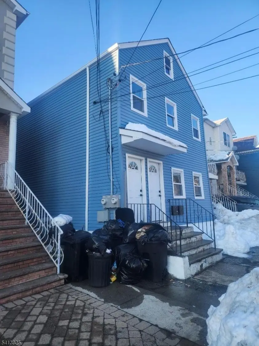 51 Geneva St, Elizabethport, NJ 07202 - #2