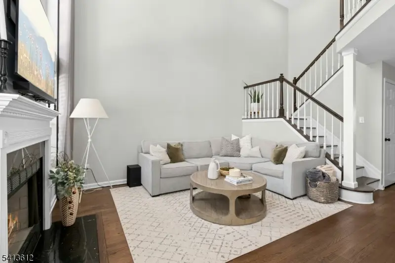 5 Winters Court, Clark, NJ 07066 - #3