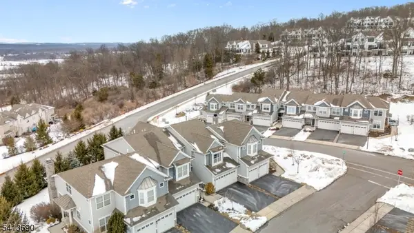 29 Blazingstar Way, Allamuchy Twp., NJ 07840