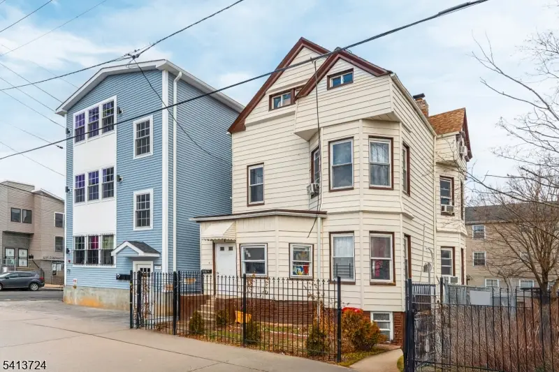 497 7th Ave, Newark, NJ 07107 - #1