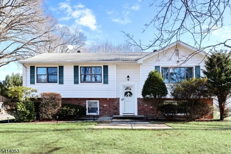 1400 Rr 208, Berlin, NJ 07508 - #1