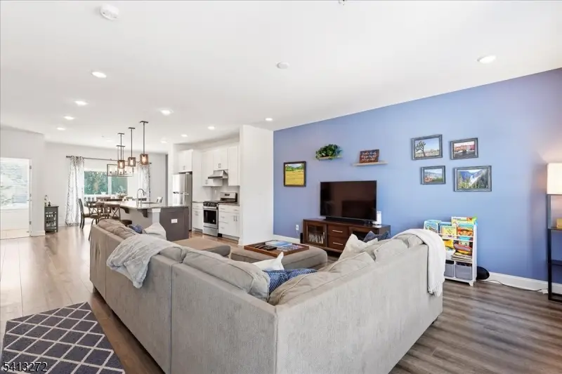 905 Abbe Rd, Little Falls, NJ 07424 - #2