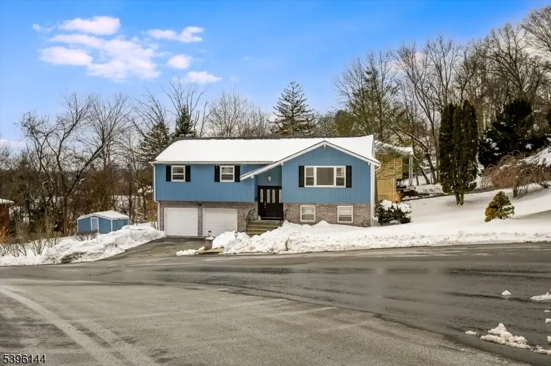 210 Ross Dr, Boonton, NJ 07005 - #1