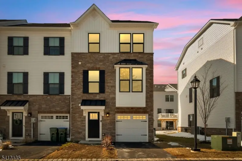 5 Saw Mill Cir, Hackettstown, NJ 07840 - #1