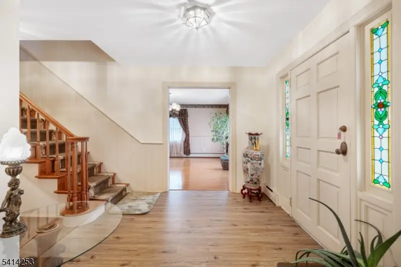 403 Roberts Ln, Scotch Plains, NJ 07076 - #3