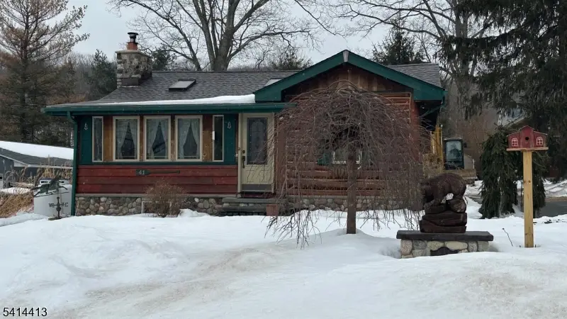 41 Hillside Ave, Stockholm, NJ 07438 - #1