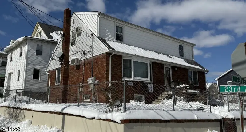 137 23rd Ave, Paterson, NJ 07513 - #1
