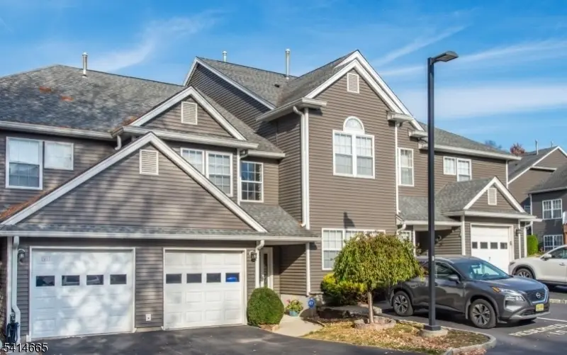 20 S Midland Ave #2, Kearny, NJ 07032 - #1