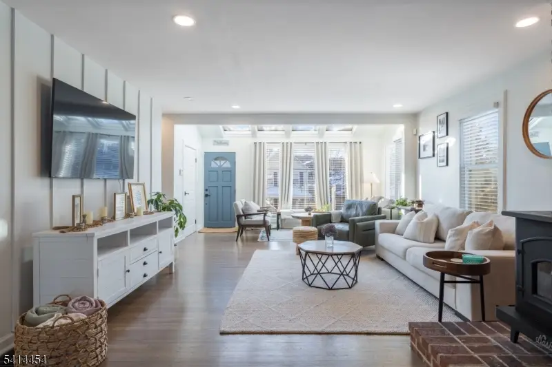 16 Cobb Pl, Morristown, NJ 07960 - #2