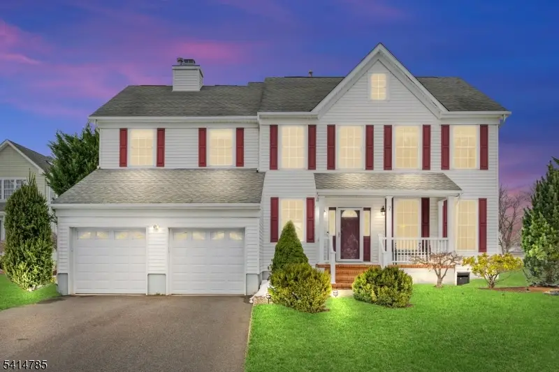 7 Wolverton Ln, Hillsborough, NJ 08844 - #1