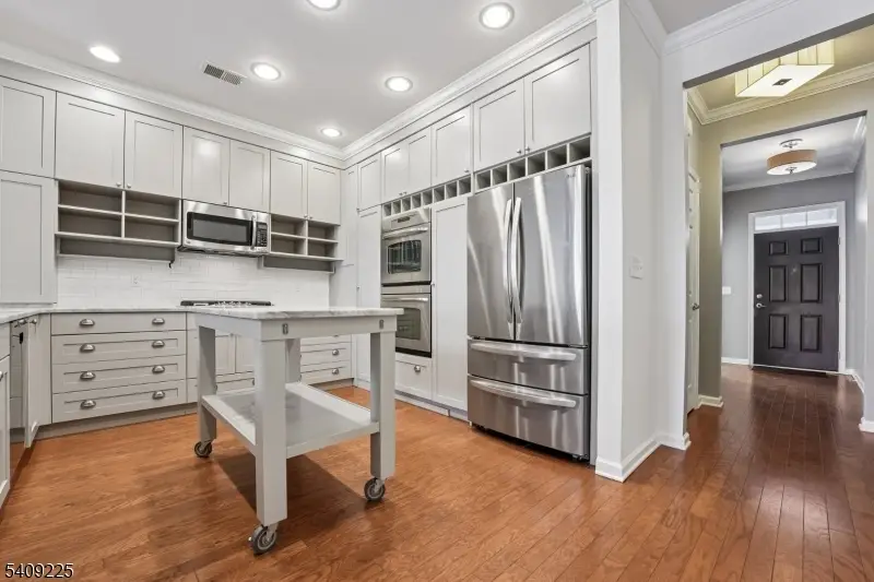 104 Quarry Dr, Woodland Park, NJ 07424 - #2