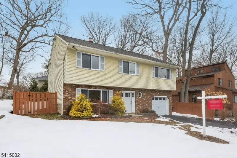 4 Birch Rd, Ringwood, NJ 07456 - #3