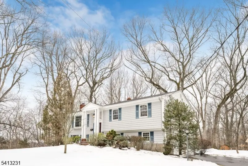 49 School St, Washington, NJ 07676 - #3