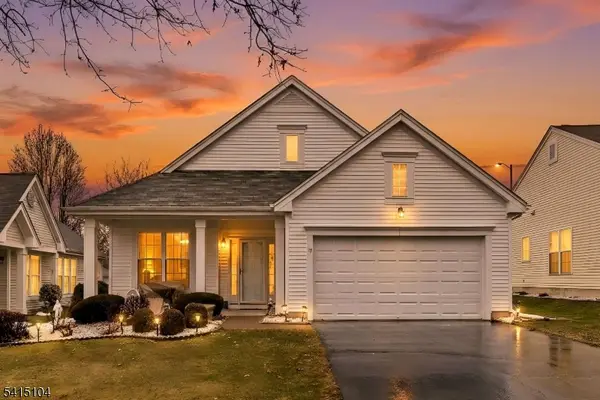 17 Stafford Ln, White Twp., NJ 07823