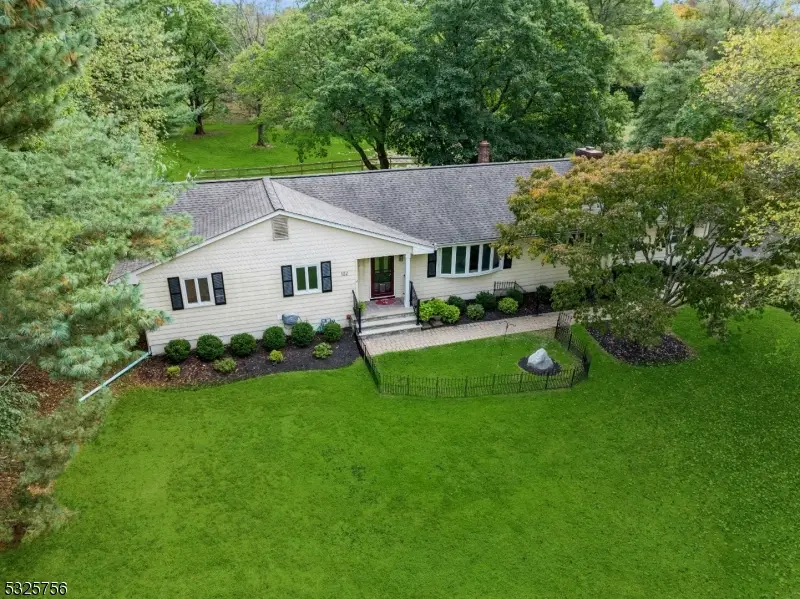 102 Jamestown Rd, Montgomery, NJ 08502 - #2
