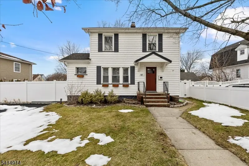 427 Willow Ave, Roselle Park, NJ 07204 - #1