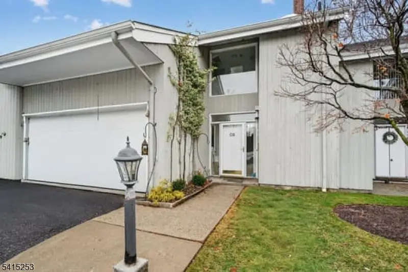 7 Hopson Ave #702, Little Falls, NJ 07424 - #2