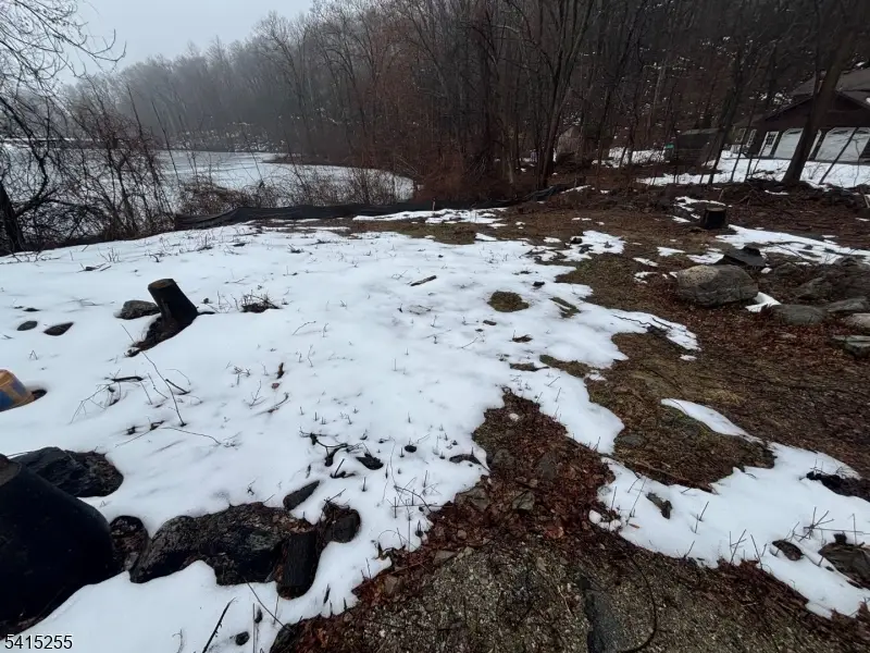 59 Woodland Dr, Vernon, NJ 07462 - #2