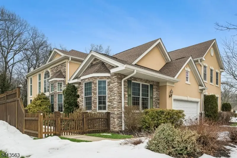 8 Wyckoff Way, Chester, NJ 07930 - #1