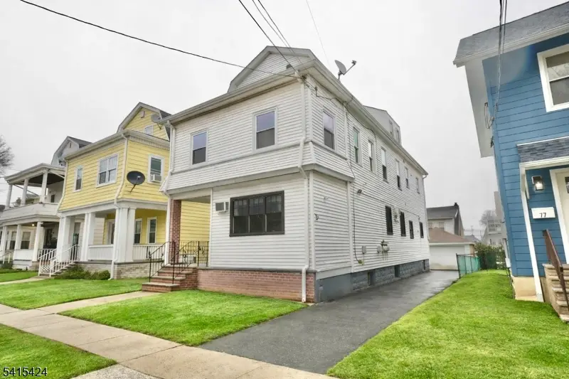 81 Berkeley Ave, Bloomfield, NJ 07003 - #1