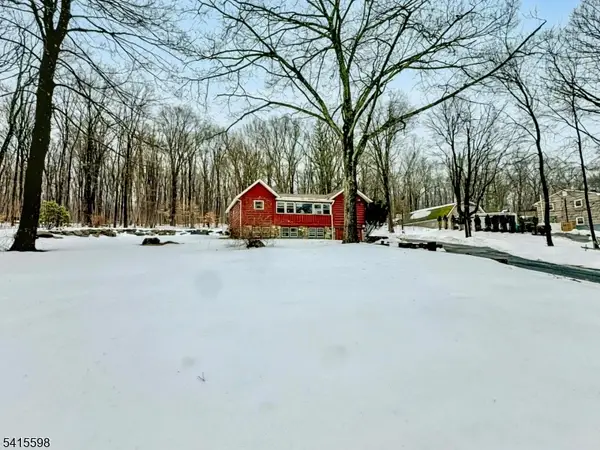 21 Grandview Ave, Jefferson Twp., NJ 07460