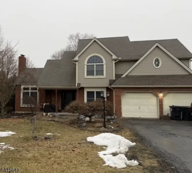 273 Horseshoe Bend Rd, Kingwood, NJ 08825 - #1