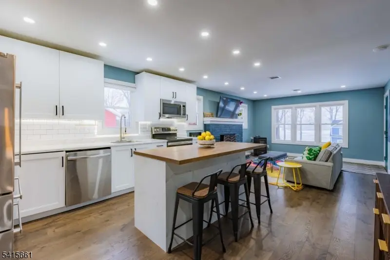 18 Lake St, Highland Lakes, NJ 07422 - #2