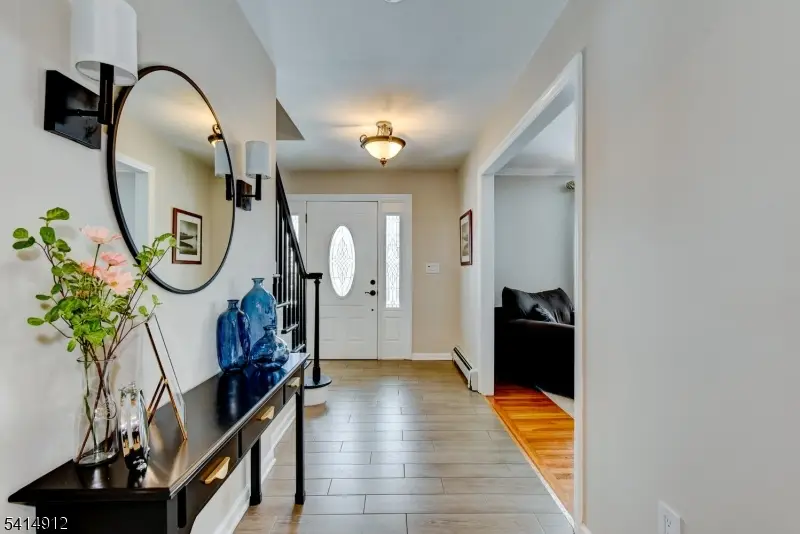 76 E Lake Rd, Kinnelon, NJ 07405 - #3