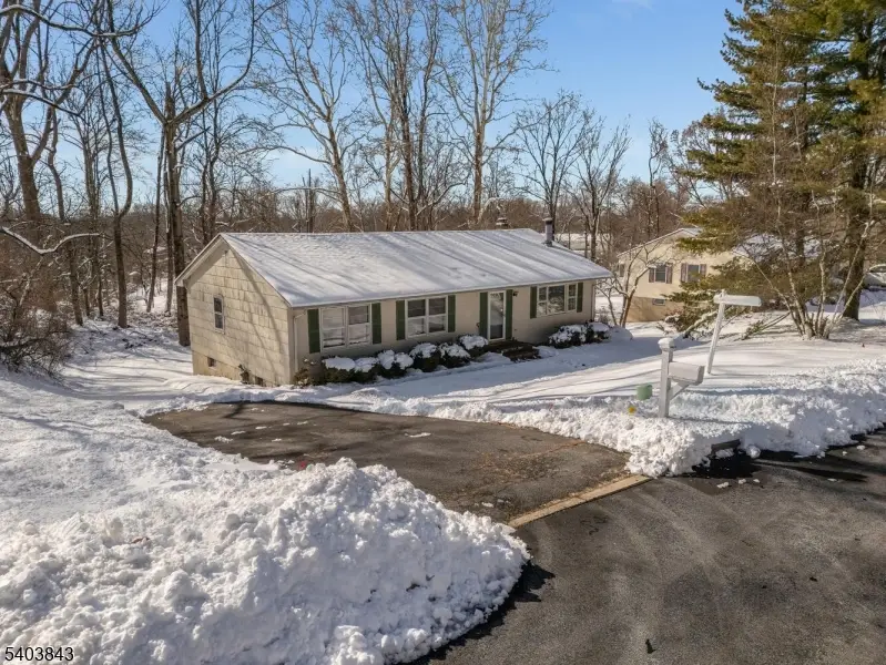 9 Woodland Ter, High Bridge, NJ 08829 - #2