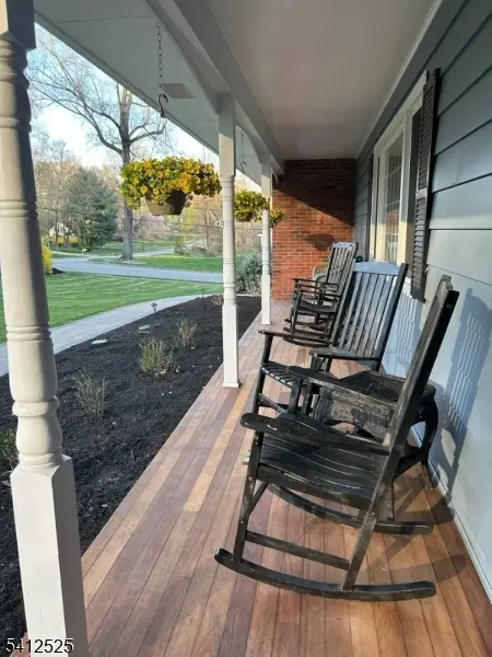 5 Parkwood Rd, Succasunna, NJ 07876 - #2