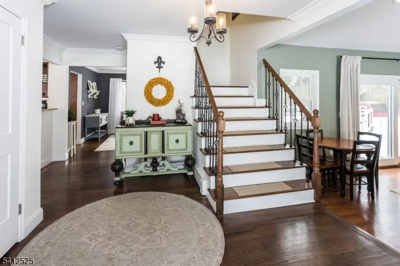 5 Parkwood Rd, Succasunna, NJ 07876 - #3