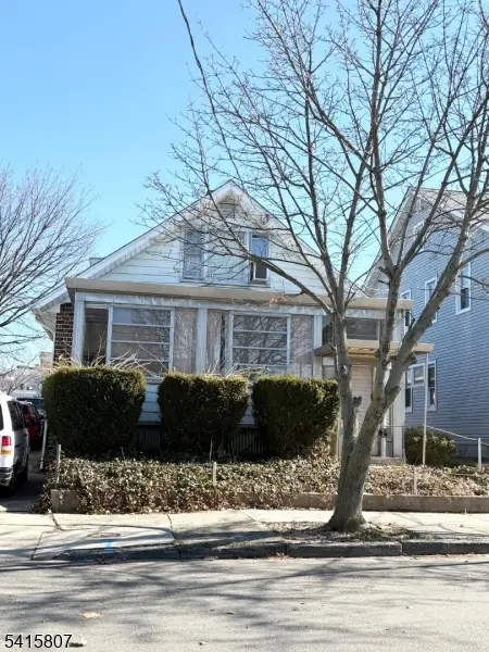 606 Hagel Ave, Linden, NJ 07036 - #1