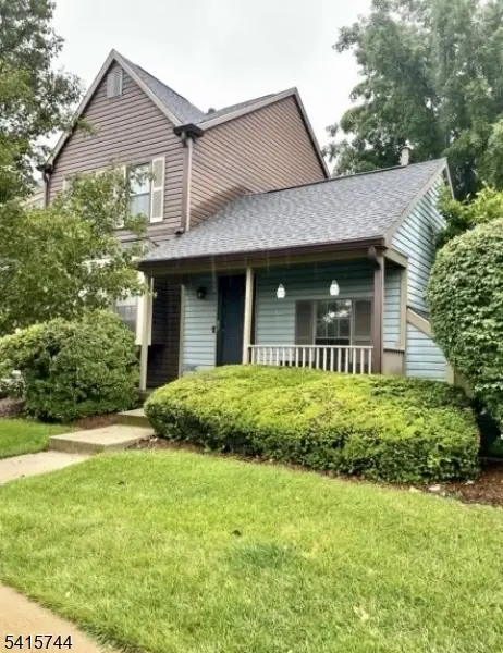 70 Wood Duck Ct, Allamuchy, NJ 07840 - #2