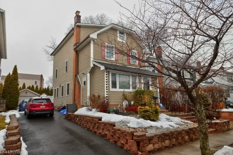 31 Mertz Ave, Belleville, NJ 07109 - #2