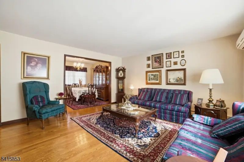 36 Page Dr, Oakland, NJ 07436 - #3